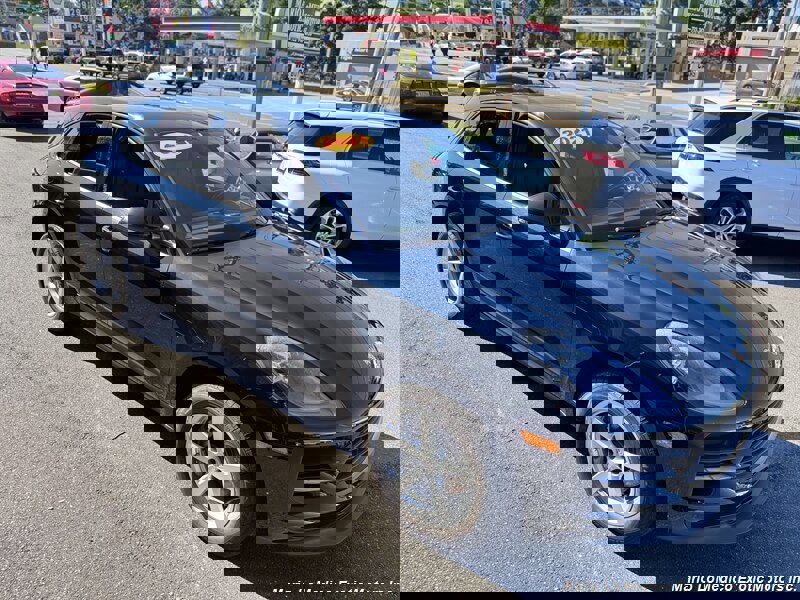 Used 2021 Porsche Macan image 6