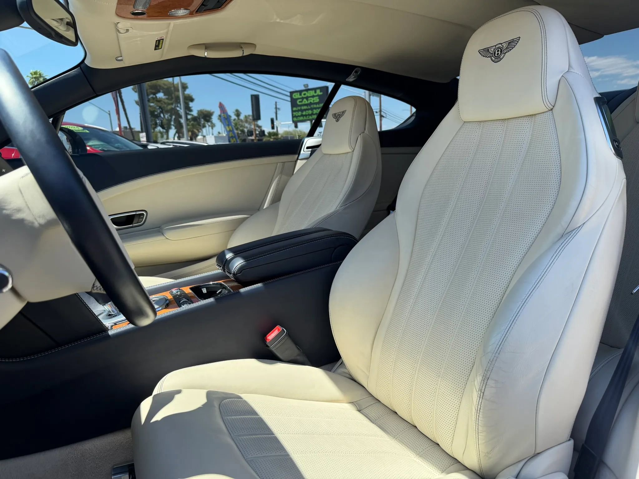 Used 2012 Bentley Continental GT AWD/4WD image 9