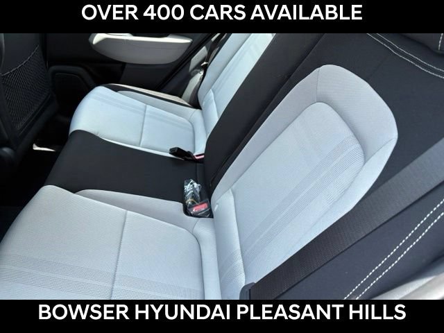 New 2026 Hyundai Venue SEL FWD image 5