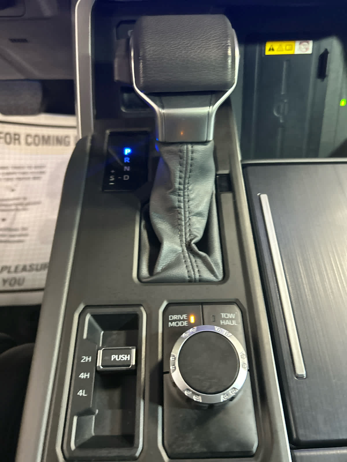 Used 2024 Toyota Tundra Platinum AWD/4WD image 7