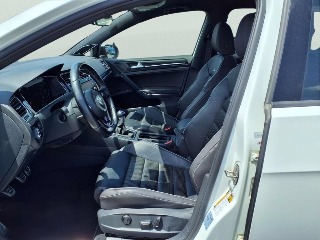 Used 2019 Volkswagen Golf R 4-Door AWD/4WD image 8