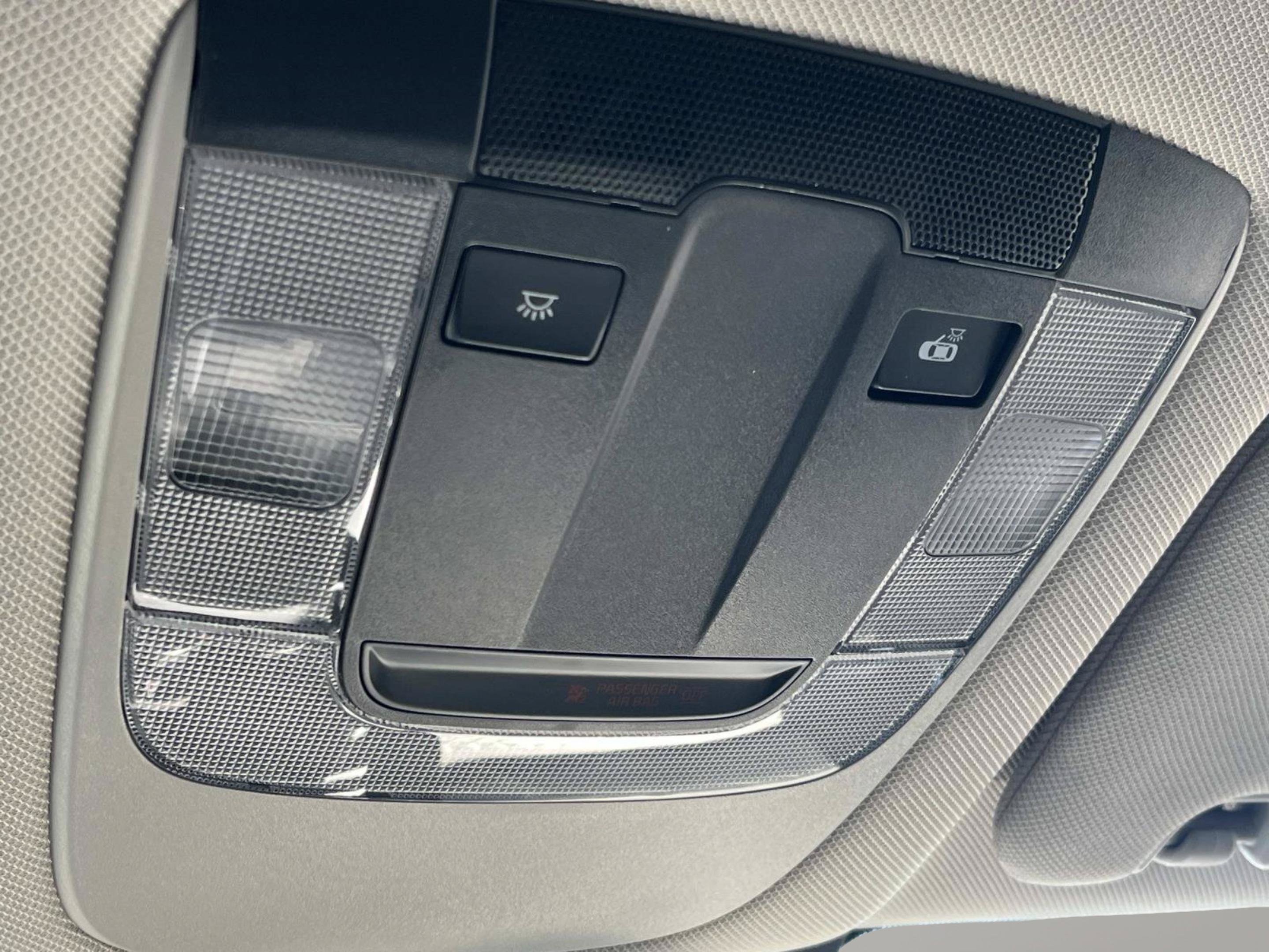 Used 2023 Kia Sorento LX FWD image 39