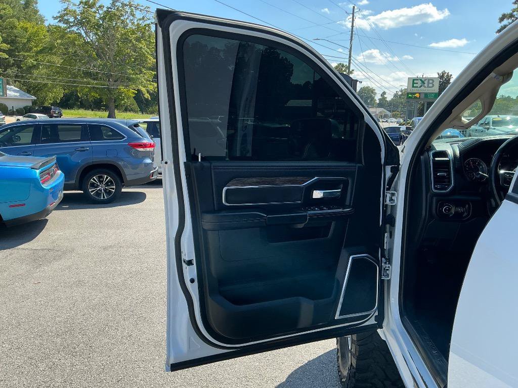 Used 2020 RAM 2500 Laramie AWD/4WD image 15