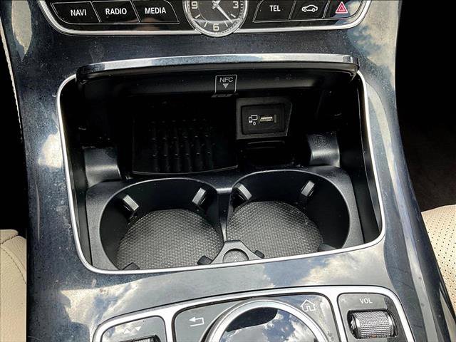 Used 2018 Mercedes-Benz E 300 4MATIC image 26