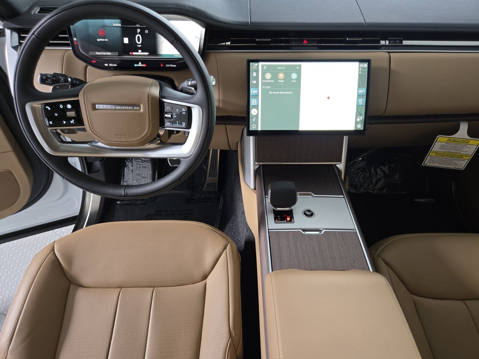 New 2025 Land Rover Range Rover SE image 4