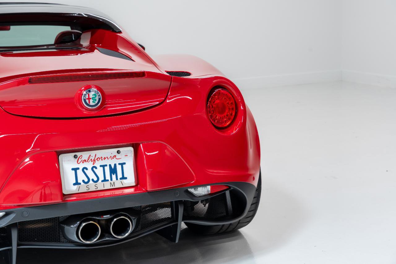 Used 2018 Alfa Romeo 4C Spider image 33