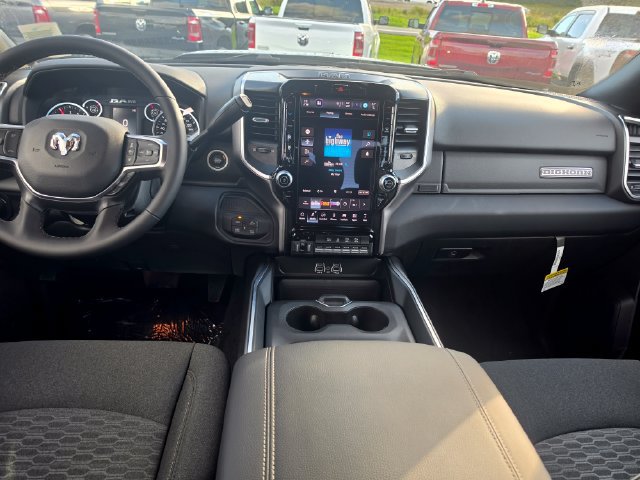 New 2027 RAM 2500 Big Horn AWD/4WD image 12