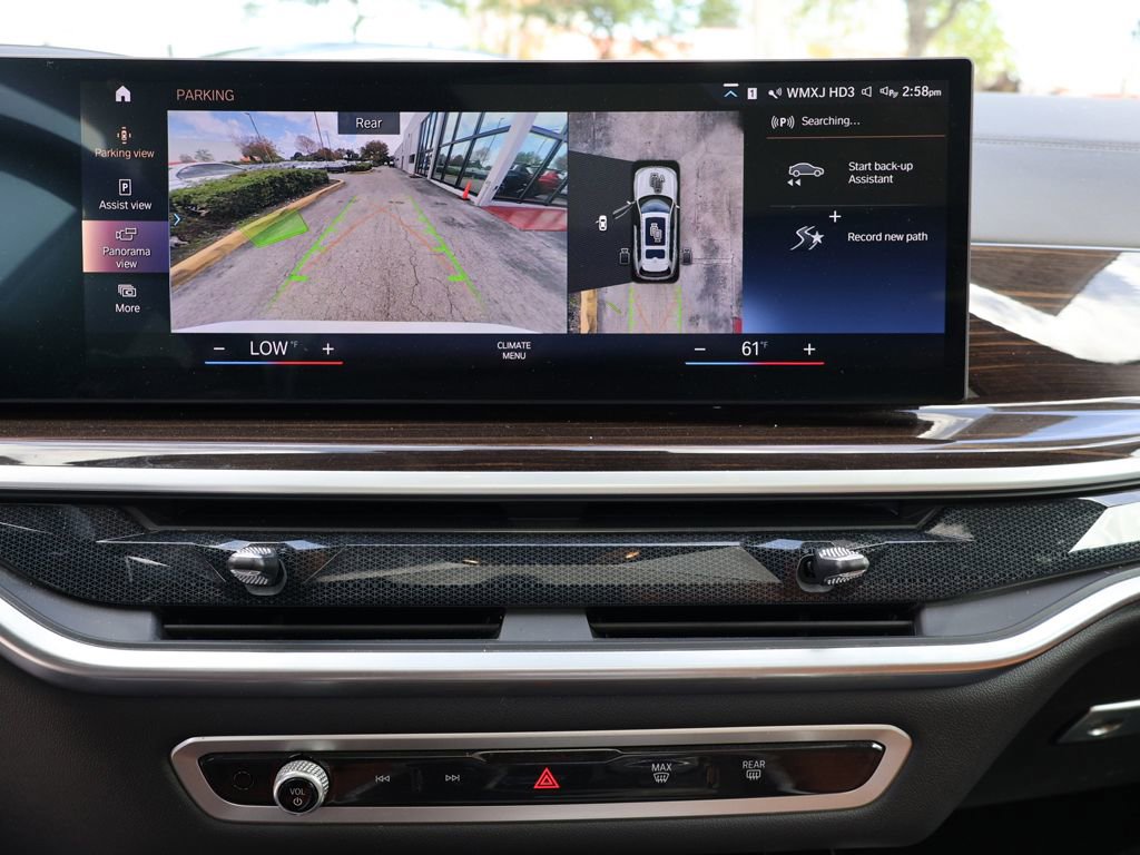 Used 2023 BMW X7 xDrive40i w/ Executive Package image 56