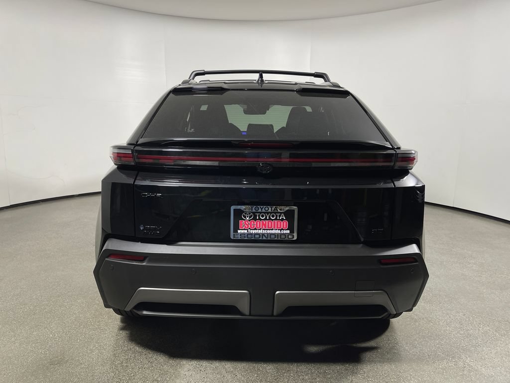 New 2026 Toyota C-HR AWD/4WD image 4