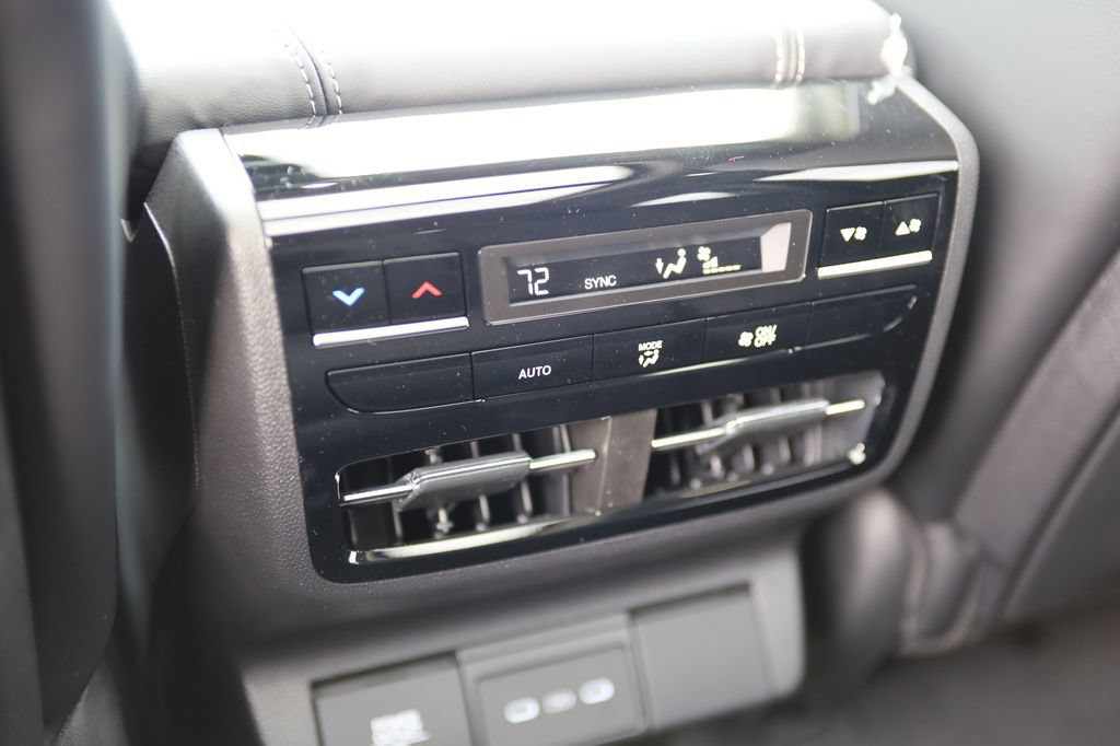 New 2026 Acura MDX w/ Technology Package FWD image 30