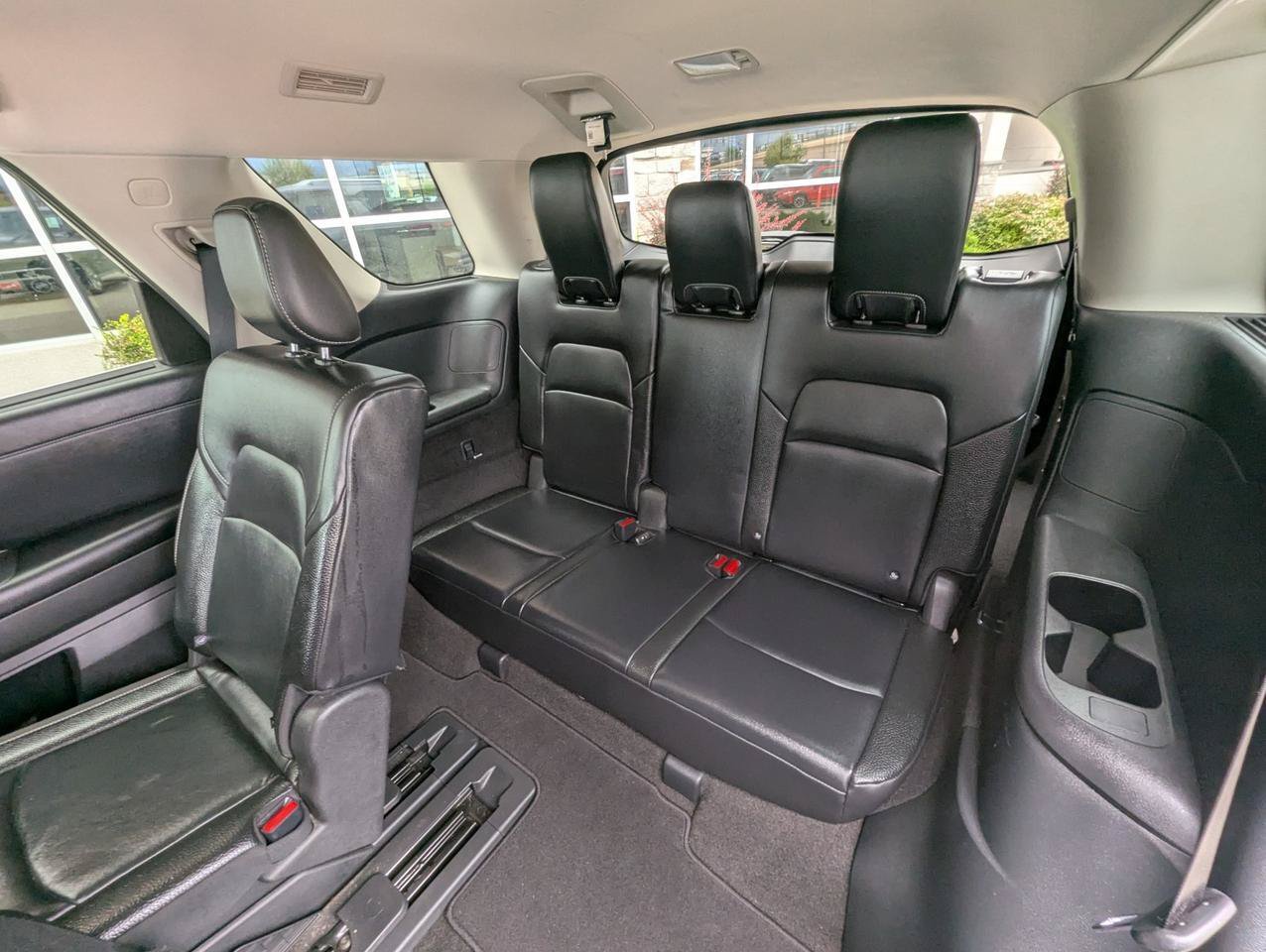 Used 2022 Nissan Pathfinder SL AWD/4WD image 27