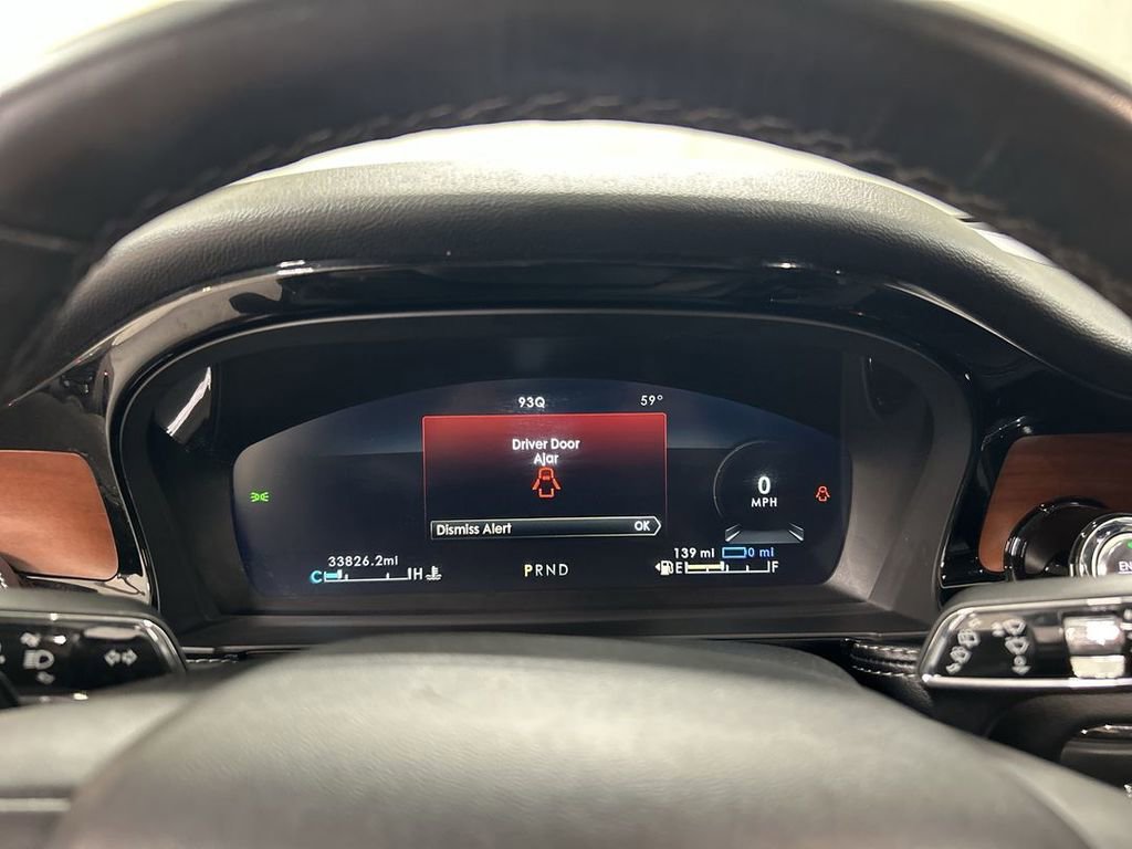 Used 2022 Lincoln Corsair Grand Touring image 13