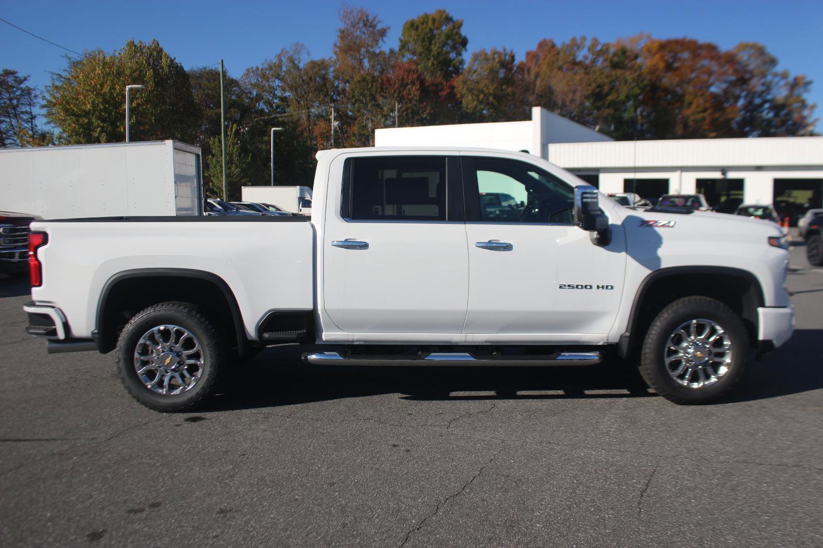 New 2025 Chevrolet Silverado 2500 LT w/ Z71 Chrome Sport Edition image 17