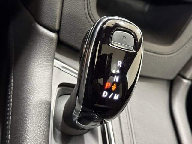 New 2025 Cadillac XT6 Sport w/ Technology Package AWD/4WD image 16