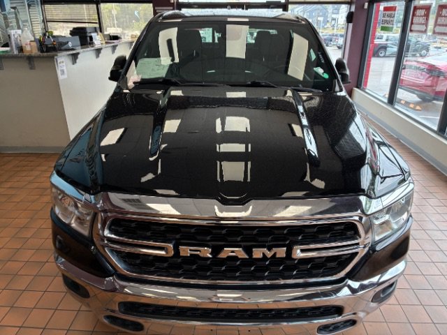 Used 2023 RAM 1500 Big Horn AWD/4WD image 6