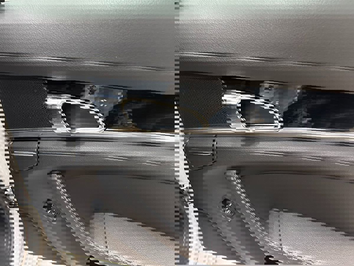 Used 2012 Porsche Panamera 4 image 50