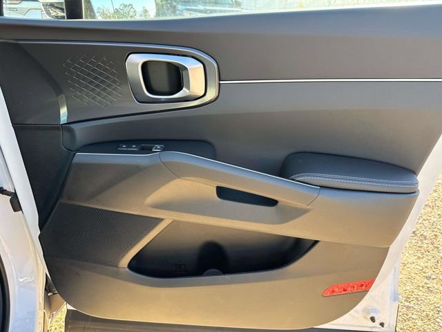 New 2026 Kia Sorento S FWD image 18