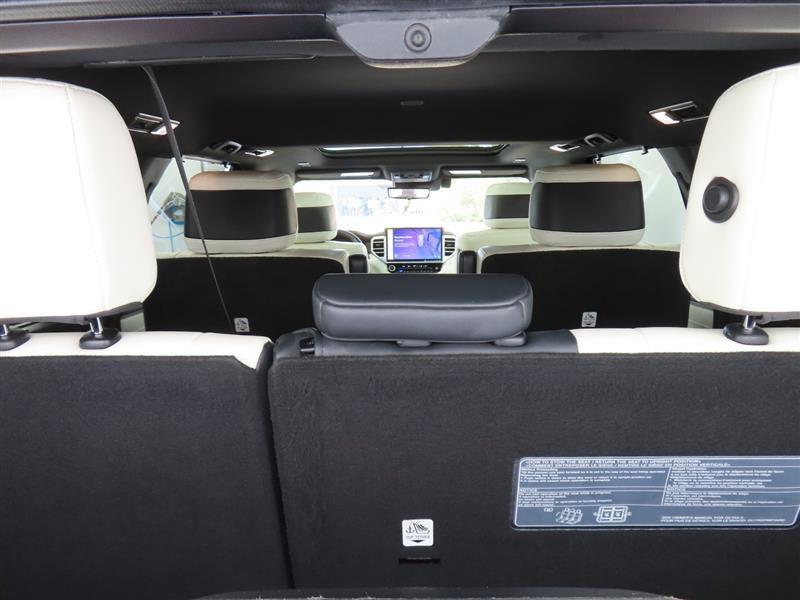 Used 2023 Toyota Sequoia Capstone AWD/4WD image 13