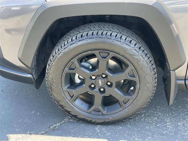Used 2023 Toyota RAV4 TRD Off-Road image 38