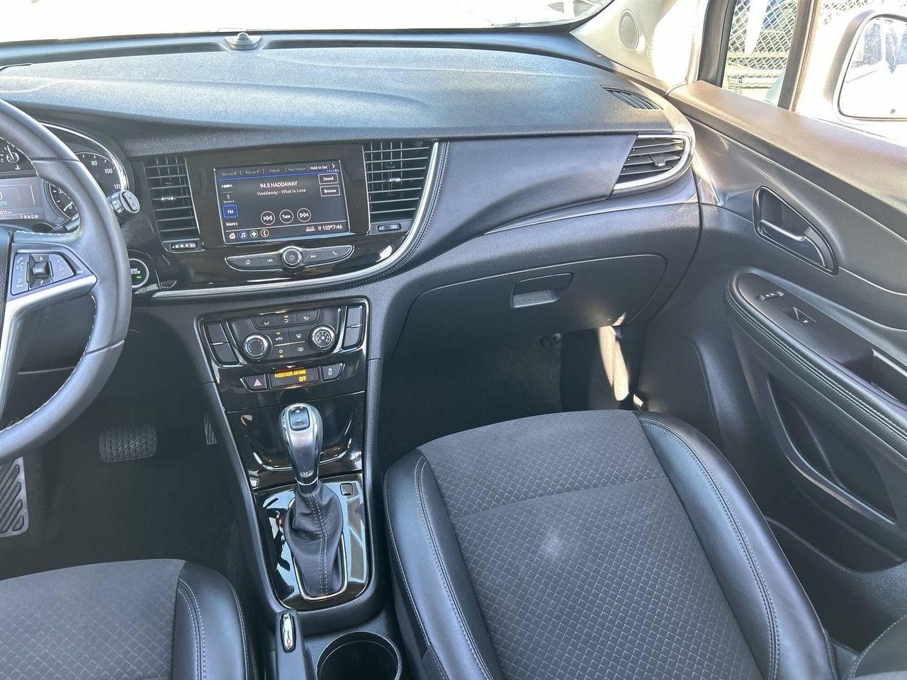 Used 2022 Buick Encore Preferred w/ Safety Package FWD image 14