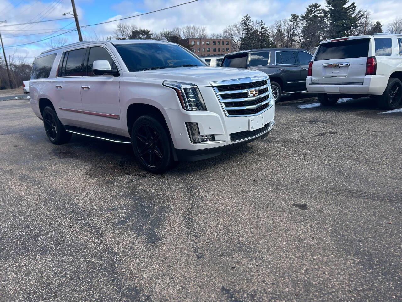 Used 2020 Cadillac Escalade ESV Luxury image 31