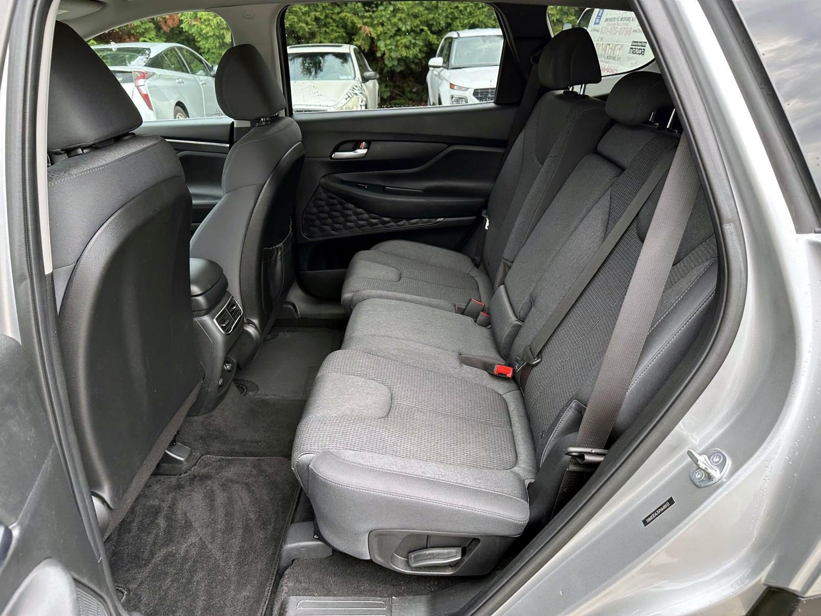 Used 2023 Hyundai Santa Fe SE AWD/4WD image 12