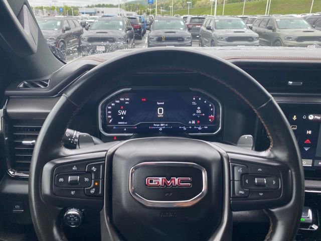 Used 2023 GMC Sierra 1500 AT4 w/ Technology Package AWD/4WD image 15