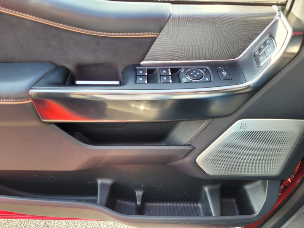 Used 2024 Ford F250 Platinum image 26