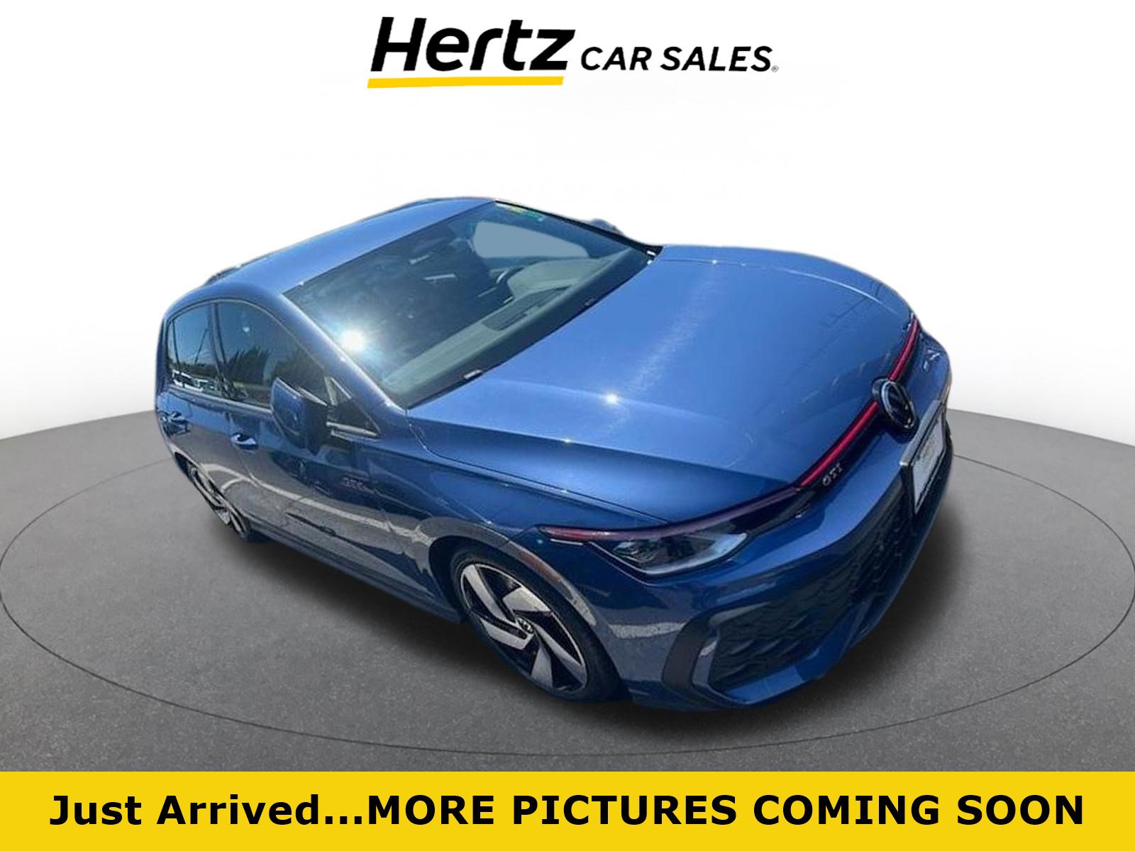 Used 2026 Volkswagen Golf S FWD image 1