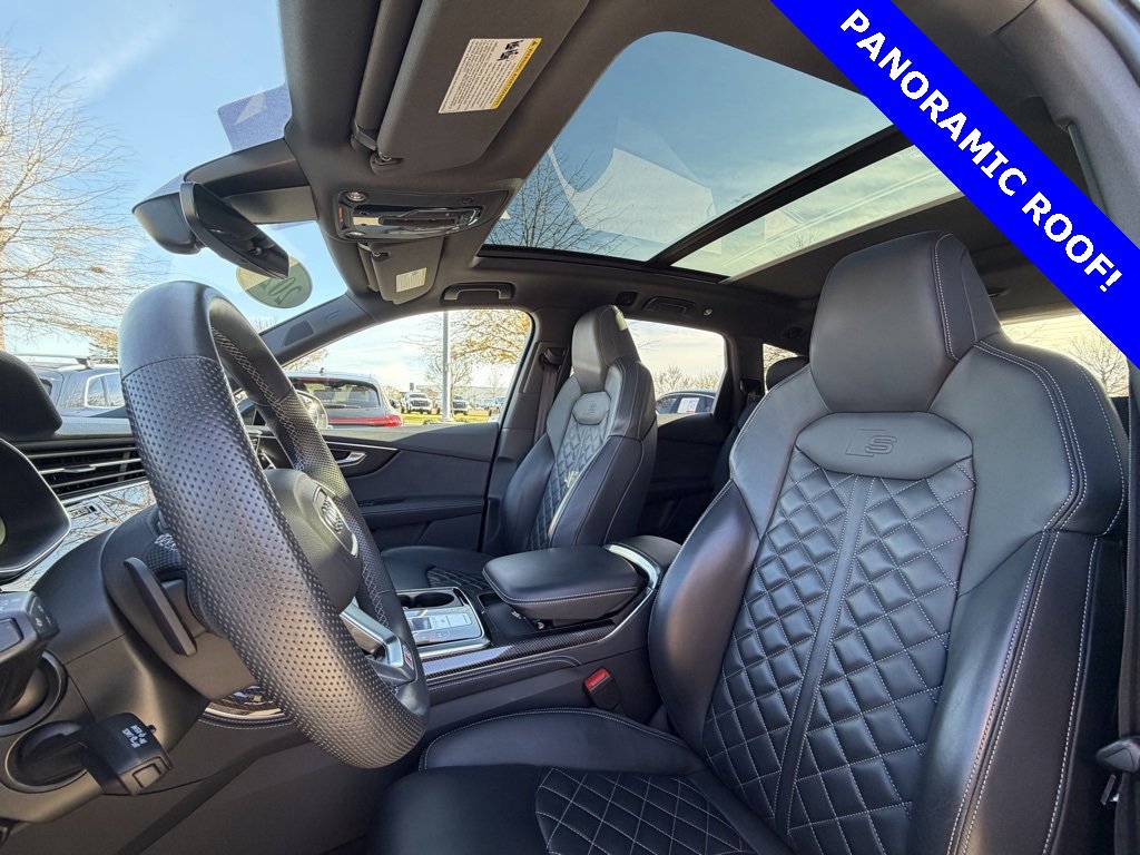 Used 2024 Audi SQ7 Premium Plus w/ S Sport Package image 6