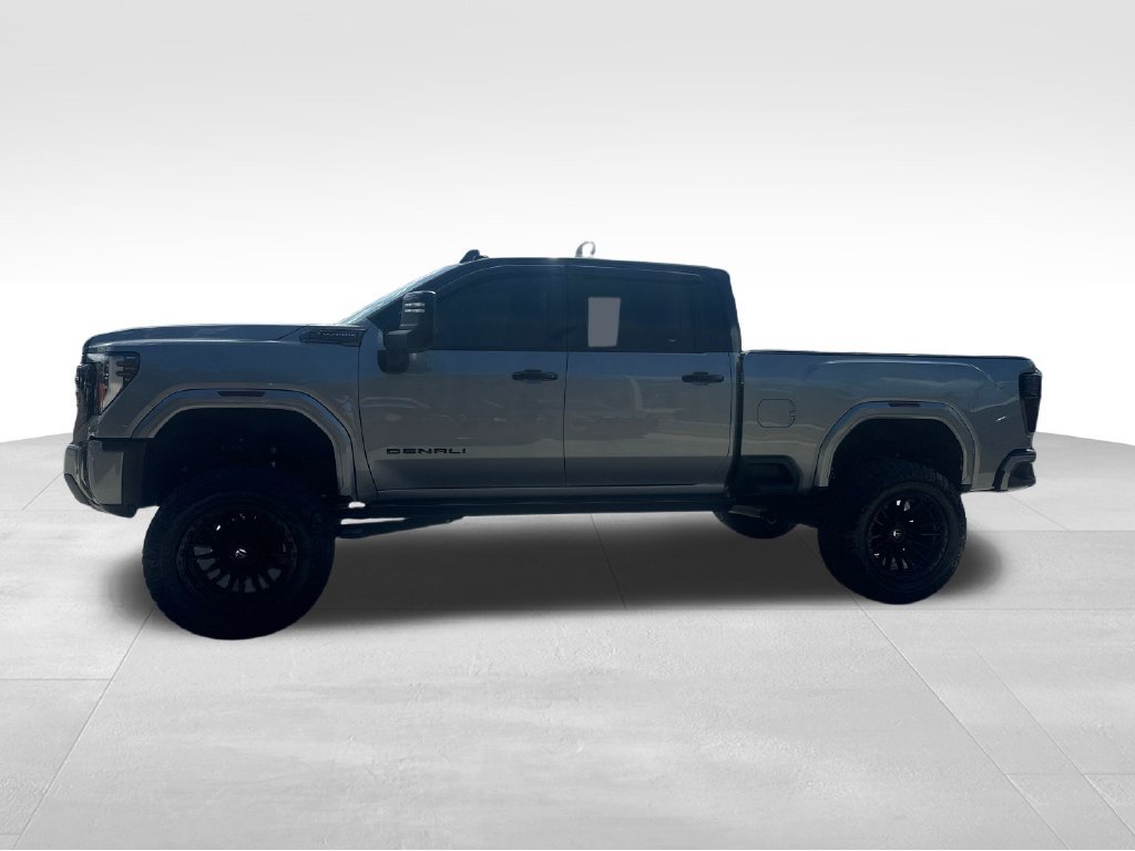 Used 2026 GMC Sierra 2500 Denali Ultimate w/ Max Trailering Package AWD/4WD image 7