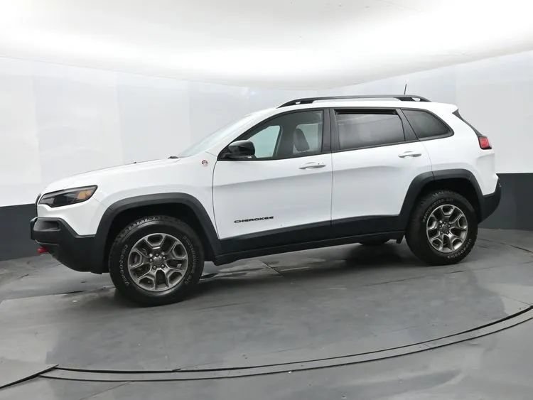 Used 2022 Jeep Cherokee Trailhawk w/ Technology Group B AWD/4WD image 5