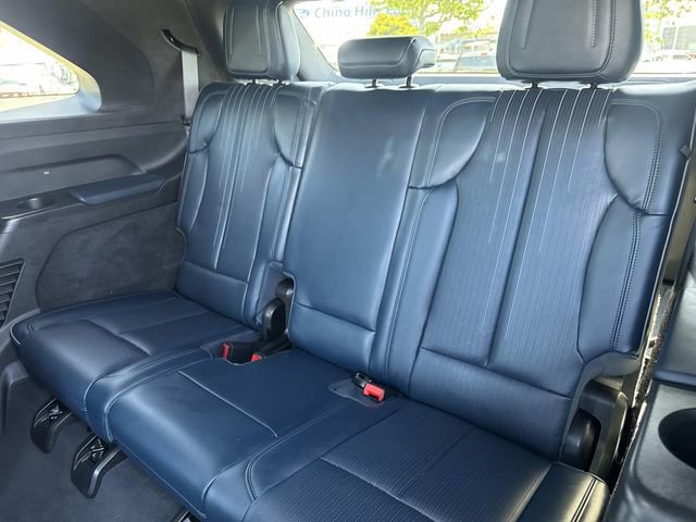 Used 2025 Cadillac Escalade IQ Luxury 2 w/ LPO, Premium Carpet Package image 35