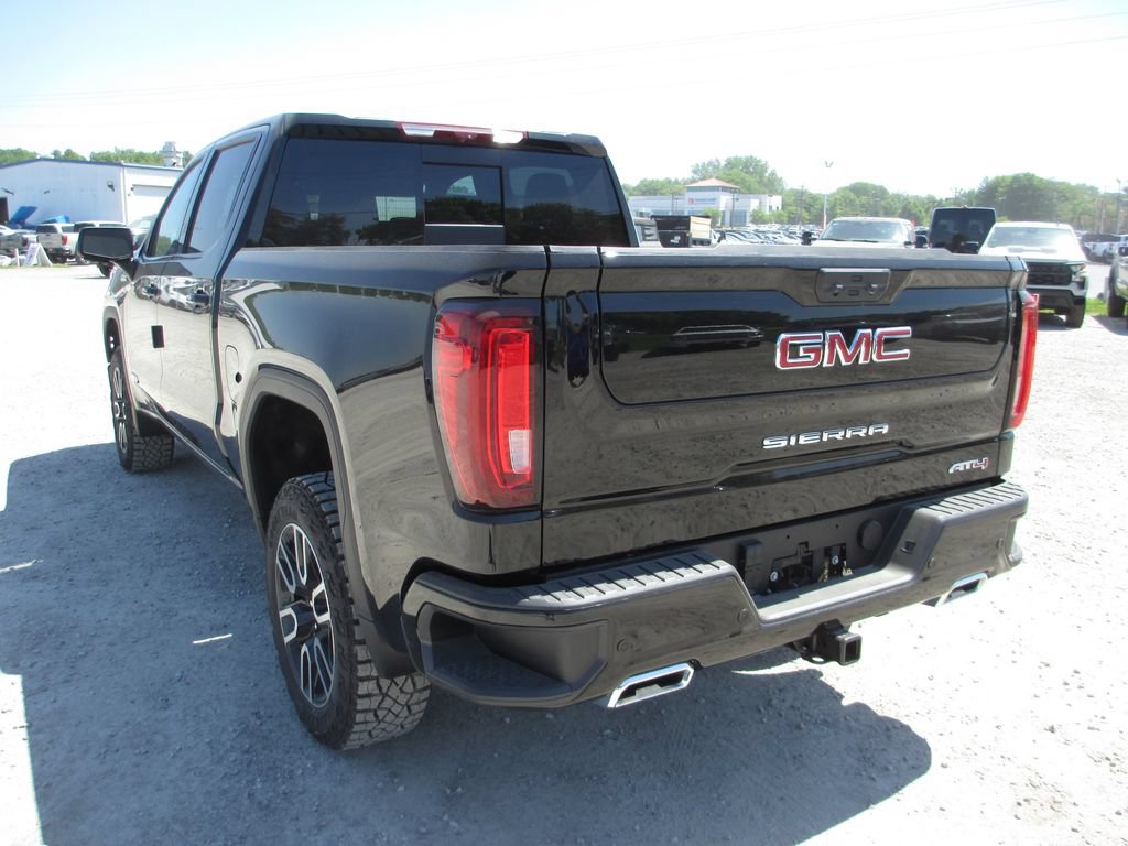 New 2026 GMC Sierra 1500 AT4 w/ AT4 Premium Package AWD/4WD image 10