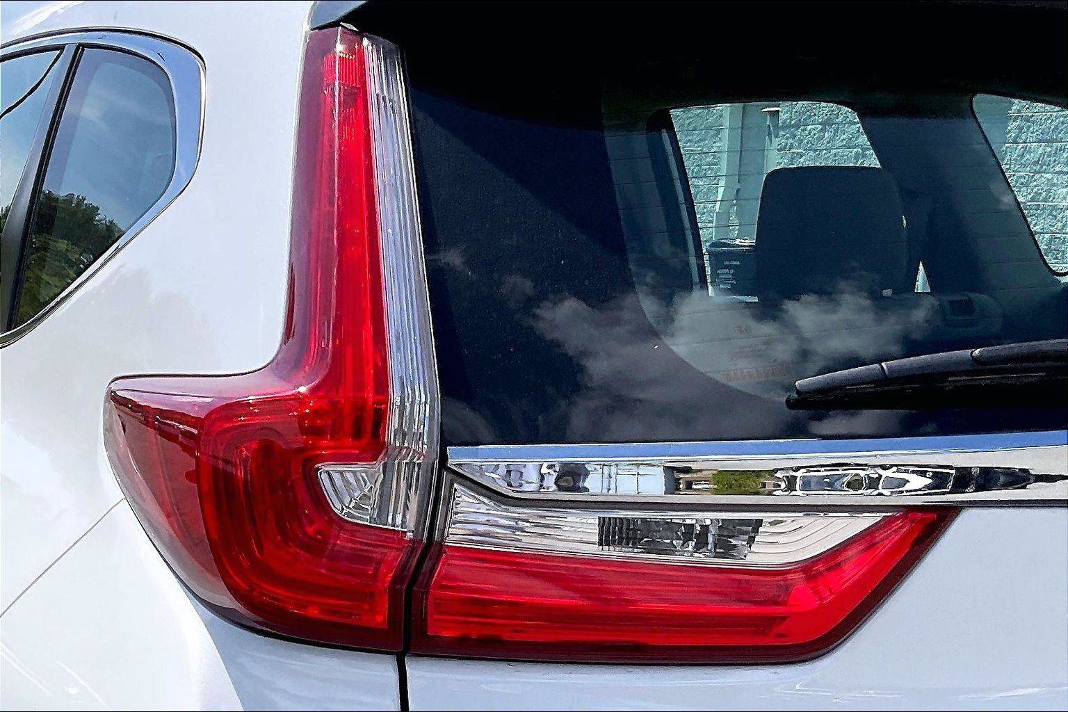 Used 2019 Honda CR-V LX image 29