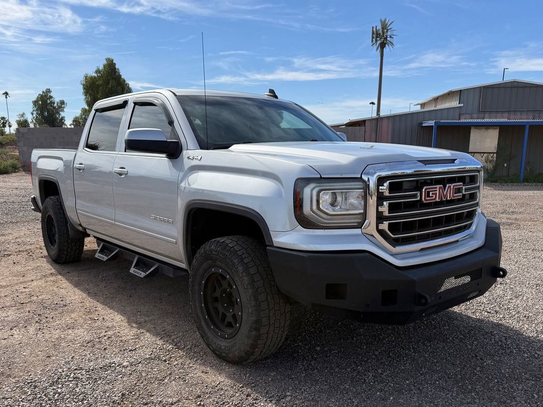 Used 2016 GMC Sierra 1500 SLE image 3