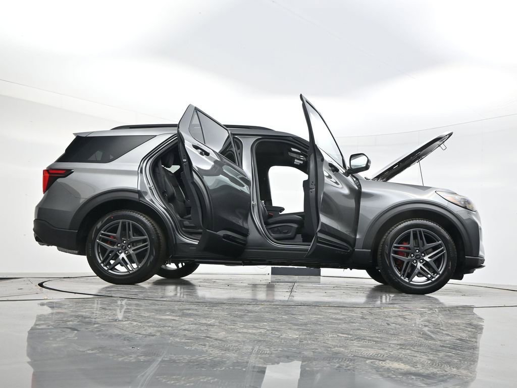 New 2026 Ford Explorer ST w/ Sun And Sound Package AWD/4WD image 55