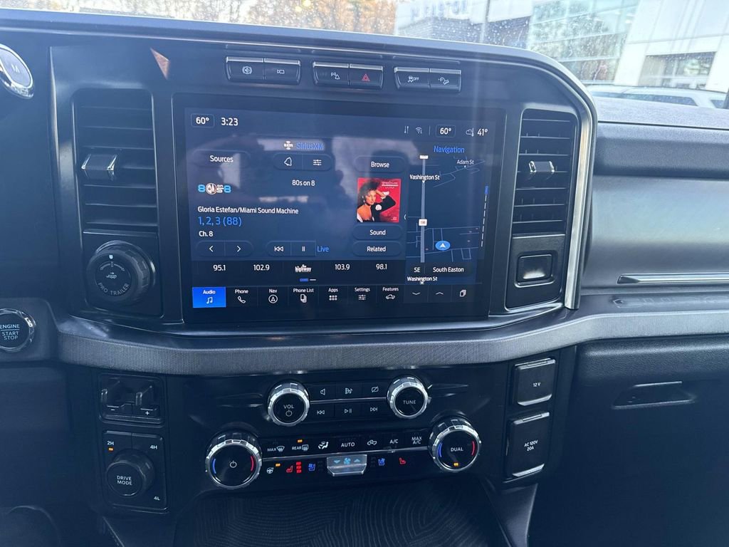 Used 2024 Ford F350 Platinum w/ FX4 Off-Road Package image 21