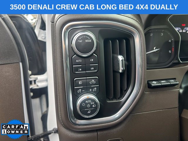 Used 2023 GMC Sierra 3500 Denali w/ Denali Ultimate Package AWD/4WD image 18