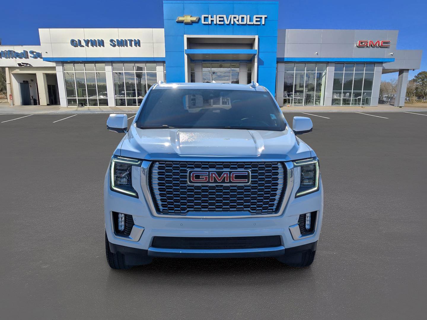 Certified 2024 GMC Yukon Denali image 2