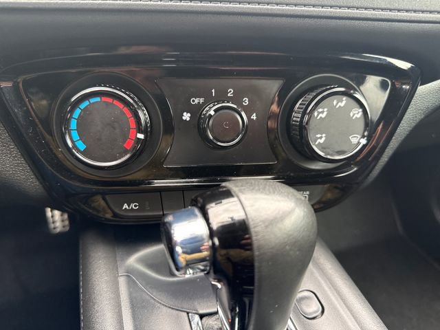 Used 2021 Honda HR-V Sport image 31