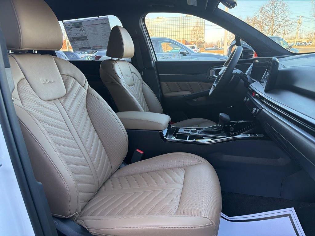 New 2026 Kia Sorento SX Prestige w/ Olive Brown Leather Package image 13
