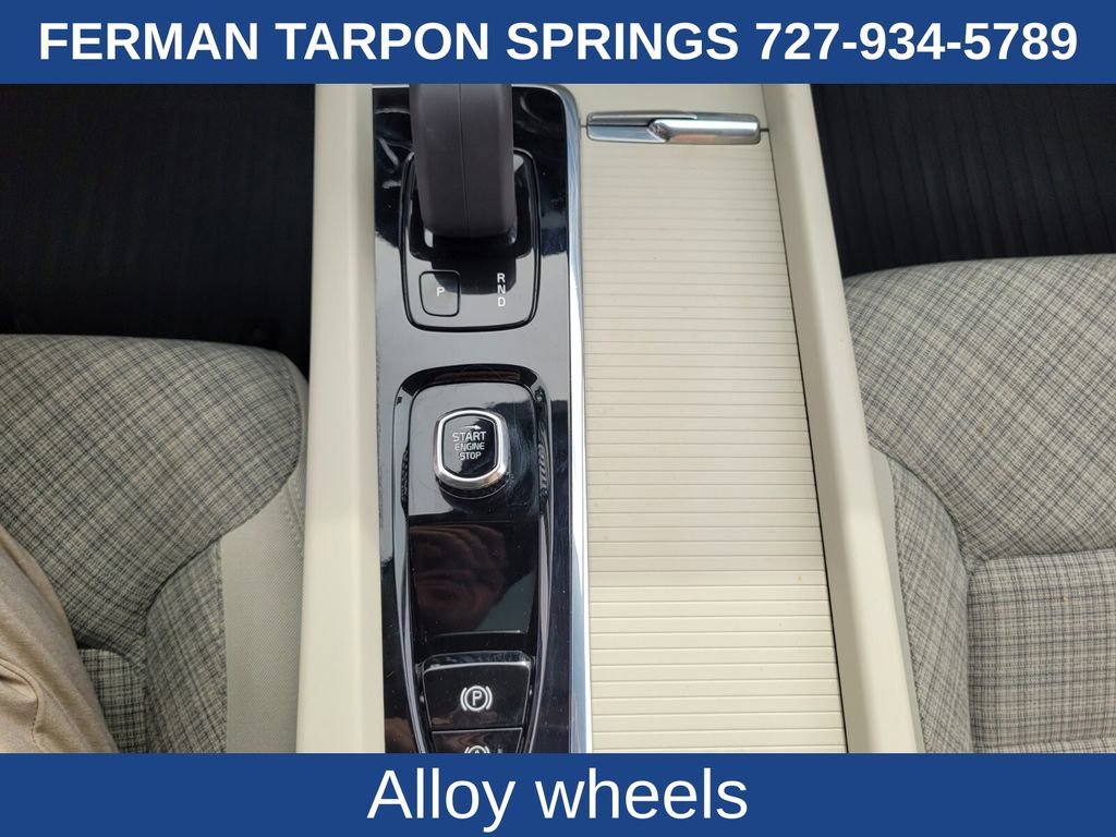 Certified 2022 Volvo XC60 T8 Inscription Expression image 28