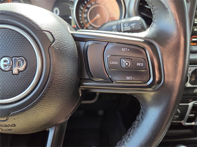 Used 2021 Jeep Gladiator Willys image 31