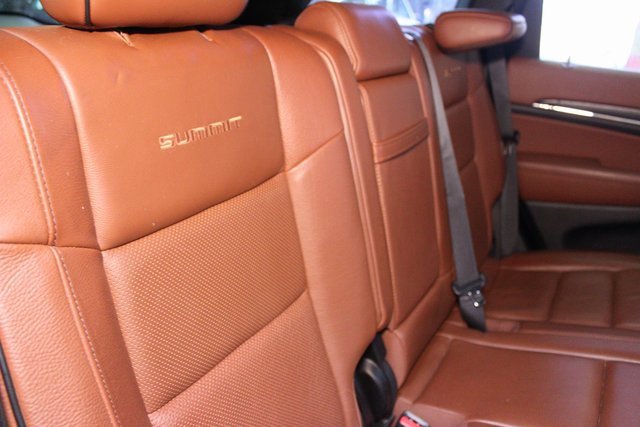 Used 2019 Jeep Grand Cherokee Summit image 14