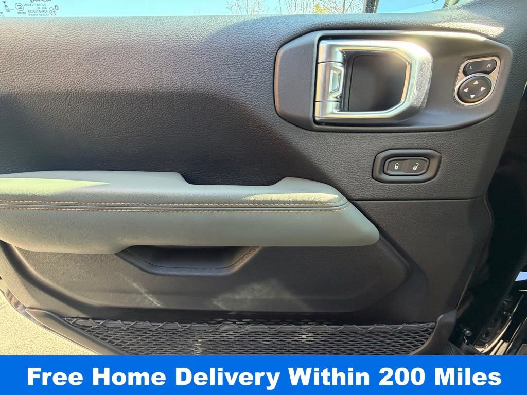 New 2026 Jeep Gladiator Mojave image 25