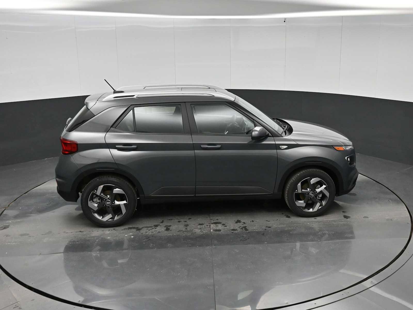 New 2026 Hyundai Venue SEL FWD image 30