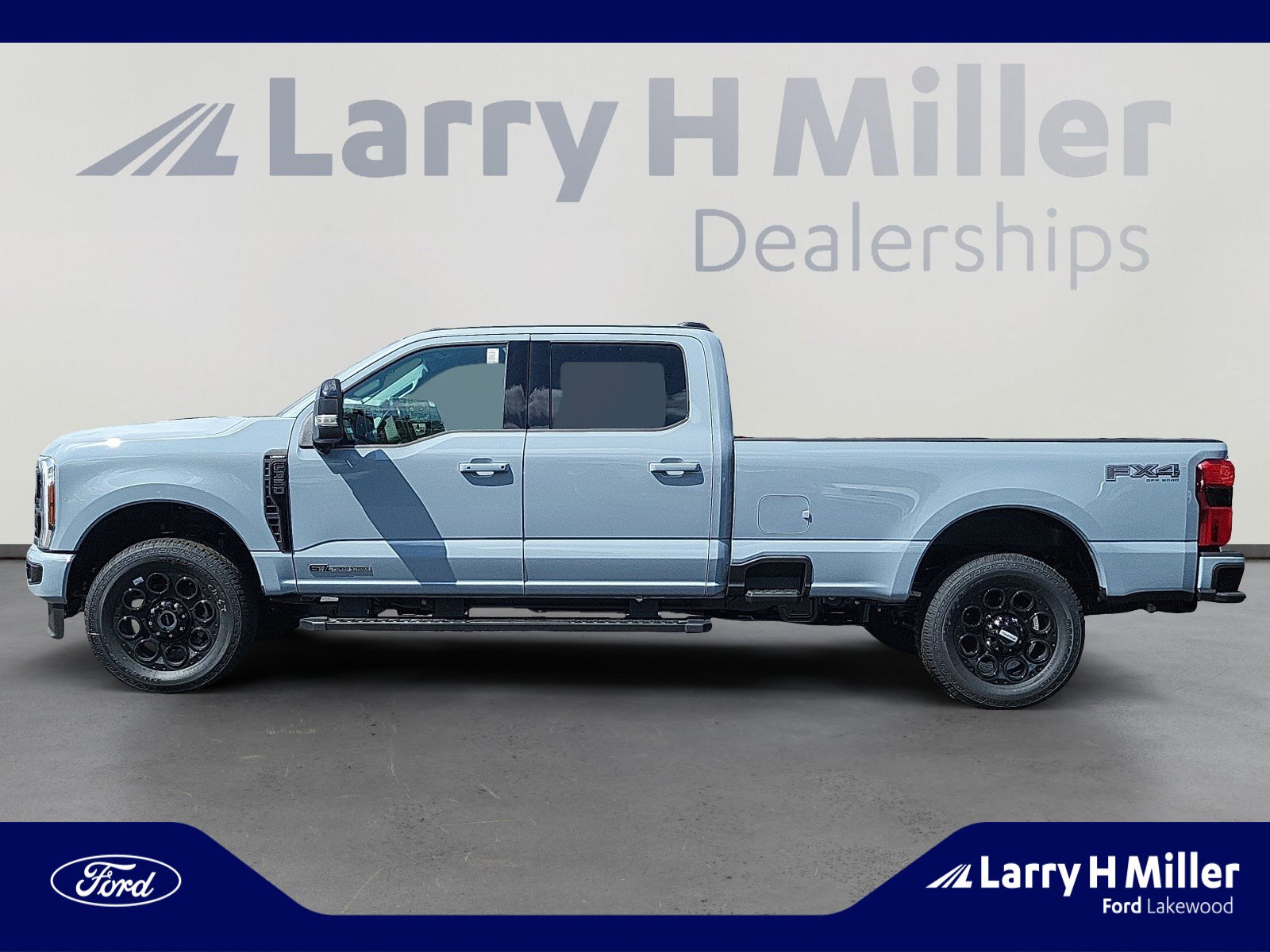 New 2025 Ford F350 Lariat w/ Black Appearance Package image 2