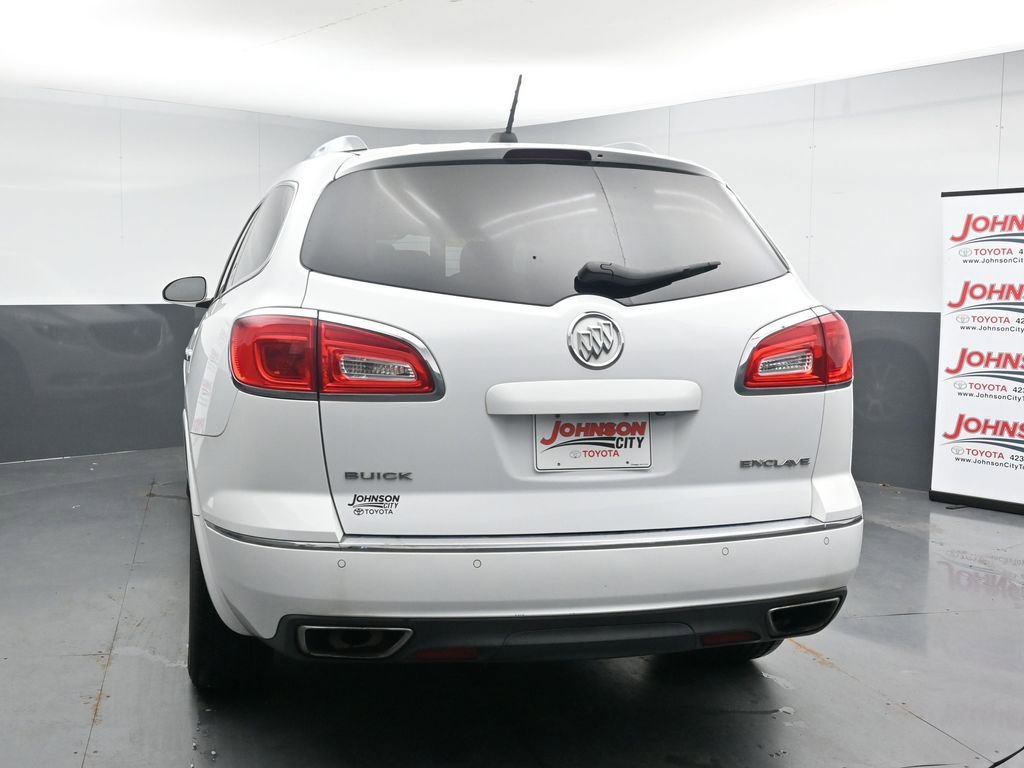 Used 2017 Buick Enclave Leather FWD image 7