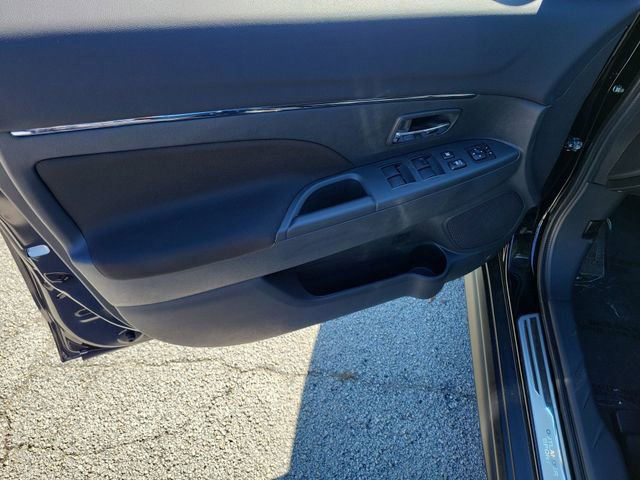 New 2026 Mitsubishi Outlander Sport LE image 21